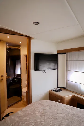 Low Key Yacht Photos Pics 