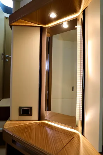 Low Key Yacht Photos Pics 