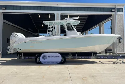 Everglades 335 CC