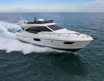 2013 50' 5'' Ferretti Yachts-500 Roma, IT