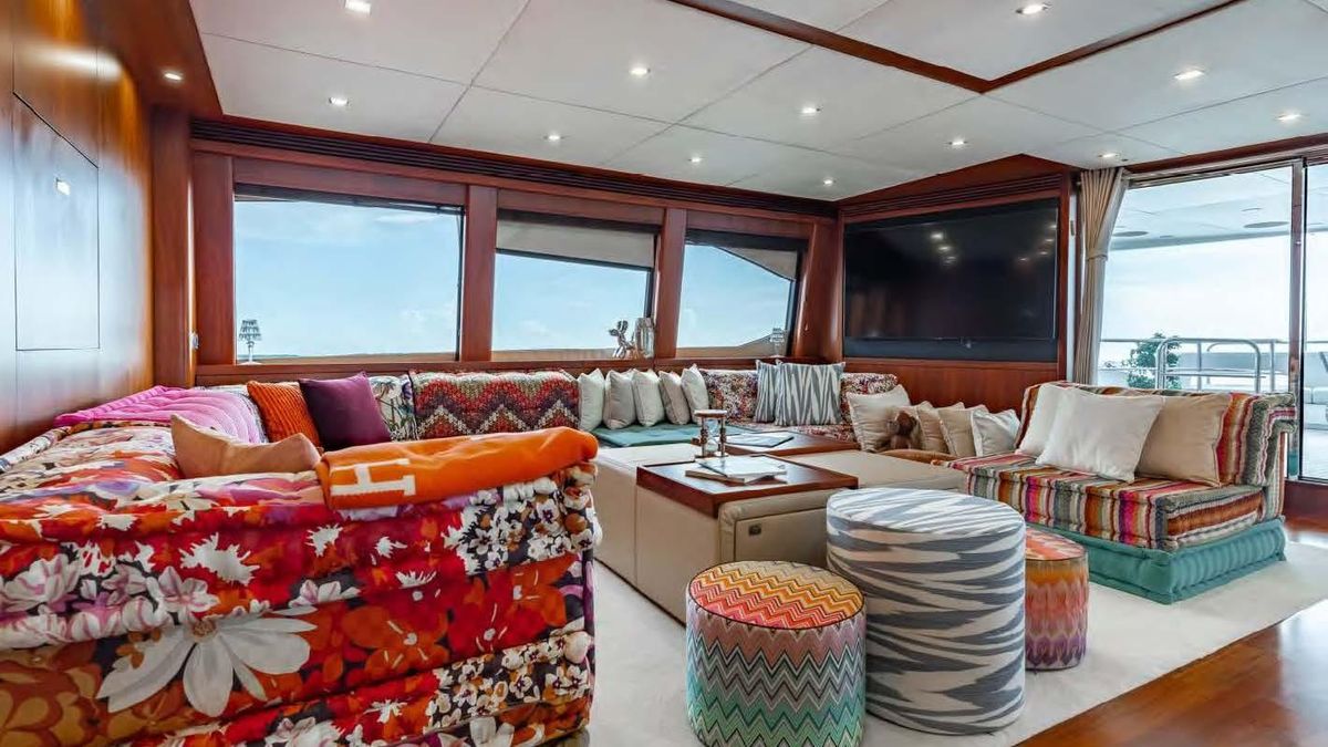 2009 Sunseeker 121 