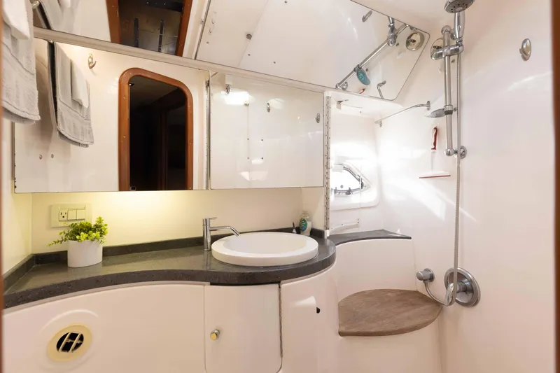 At Last!!! Yacht Photos Pics 