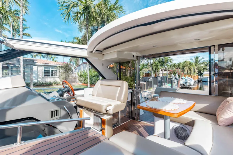 At Last!!! Yacht Photos Pics 