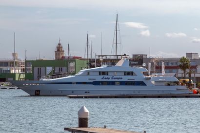 2010 145' 6'' Superyacht-44m CUSTOM SUEZ MAX EXPLORER Valencia, ES