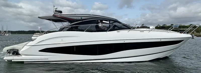  Yacht Photos Pics Princess V50 - 3 Cabin Layout - Overall