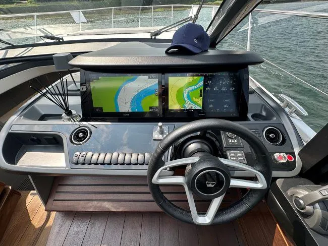  Yacht Photos Pics Princess V50 - 3 Cabin Layout - Helm dash