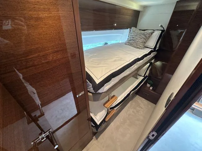  Yacht Photos Pics Princess V50 - 3 Cabin Layout - Third bunk cabin