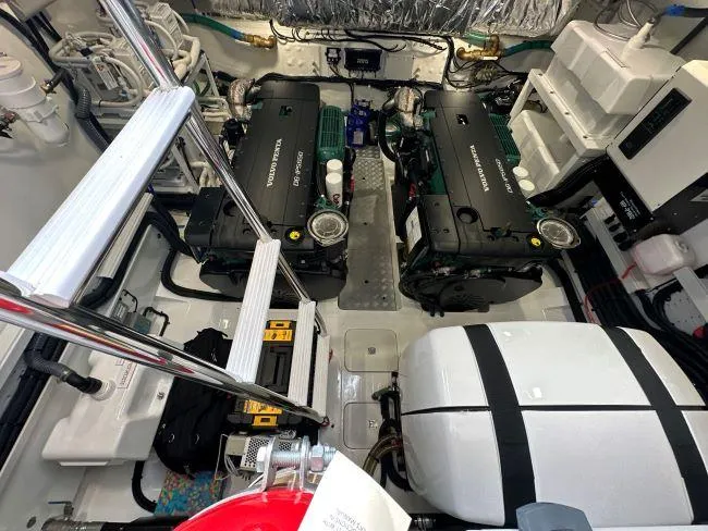  Yacht Photos Pics Princess V50 - 3 Cabin Layout - Engines