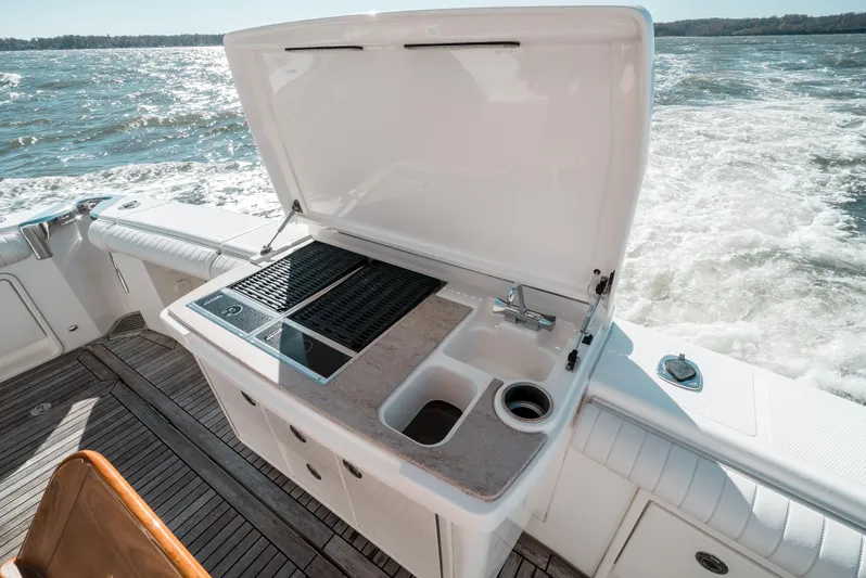 Rose Yacht Photos Pics 