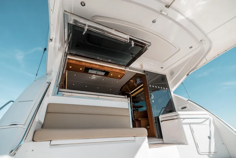 Rose Yacht Photos Pics 