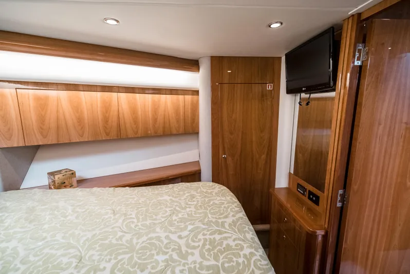 Rose Yacht Photos Pics 