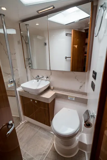 Rose Yacht Photos Pics 