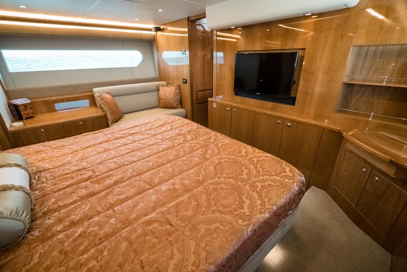 Rose Yacht Photos Pics 