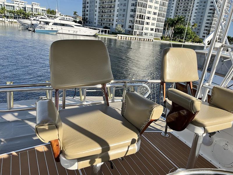 1984 Hatteras 52' SportFish Convertible