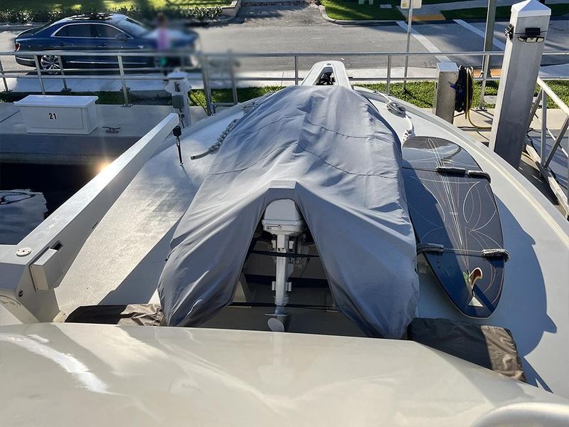 1984 Hatteras 52' SportFish Convertible