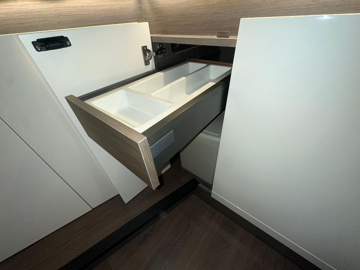 2023 Beneteau 48 