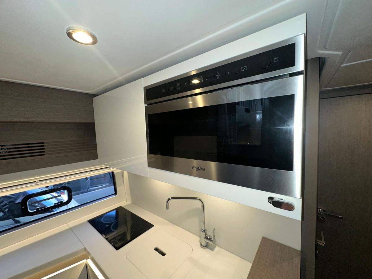 2023 Beneteau 48 