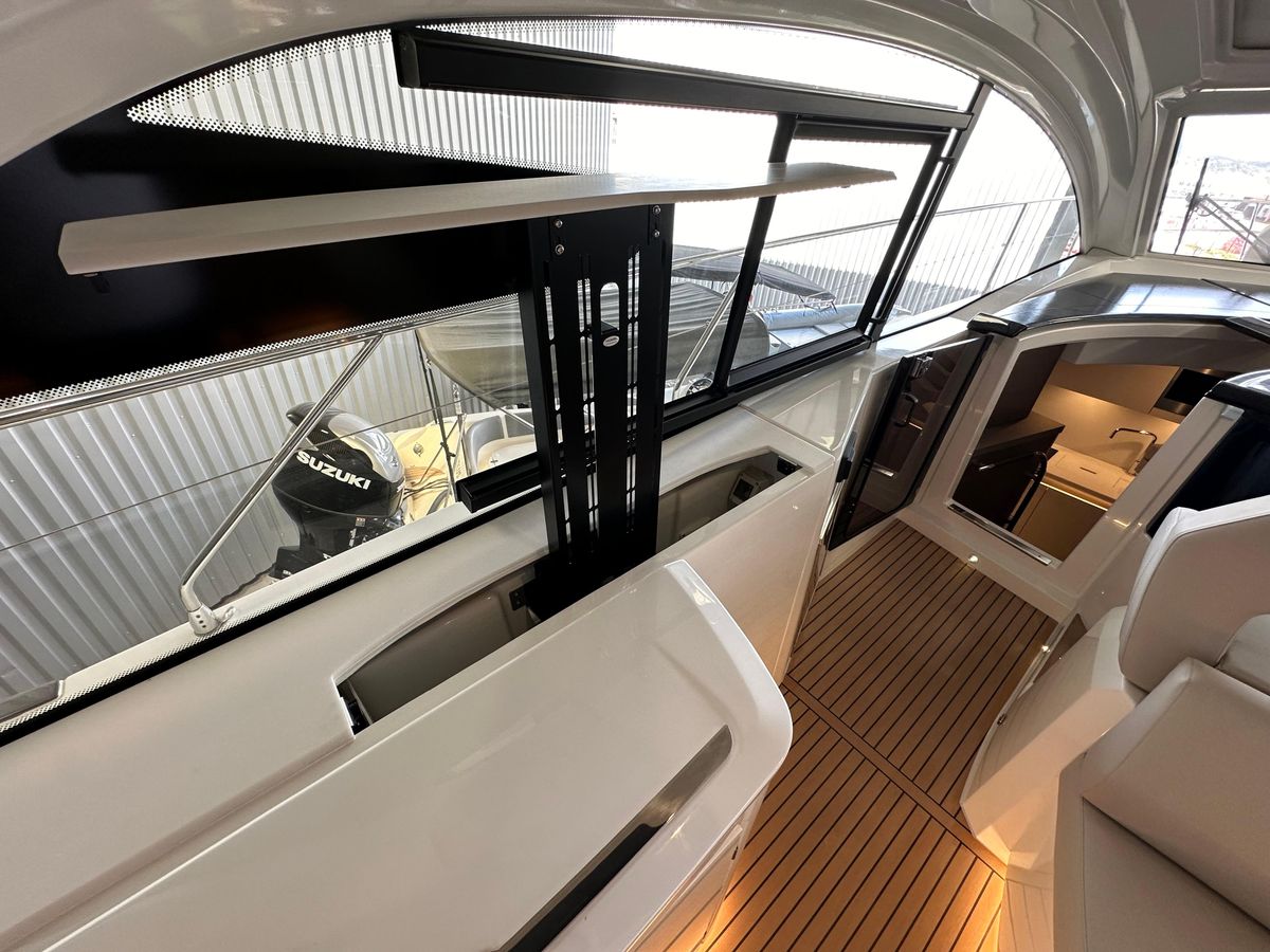 2023 Beneteau 48 