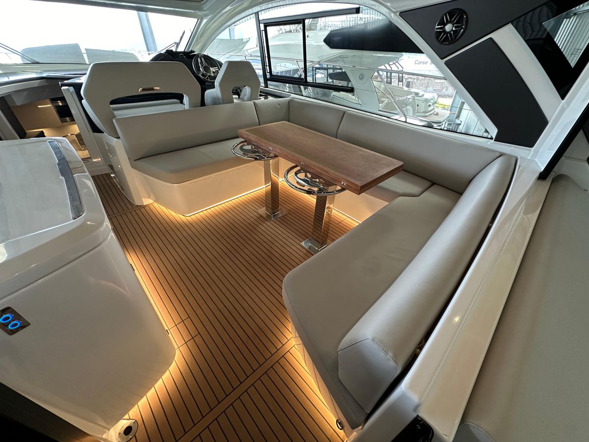 2023 Beneteau 48 