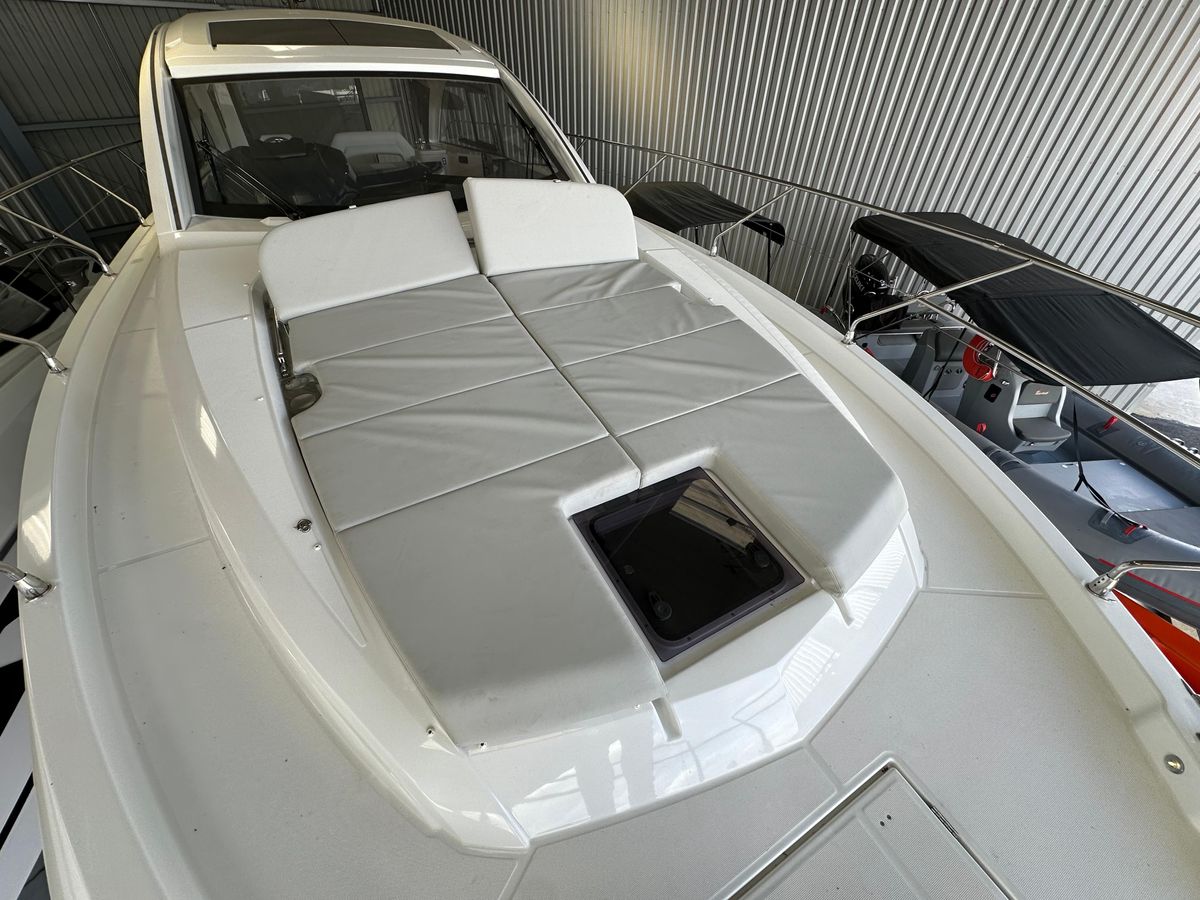 2023 Beneteau 48 