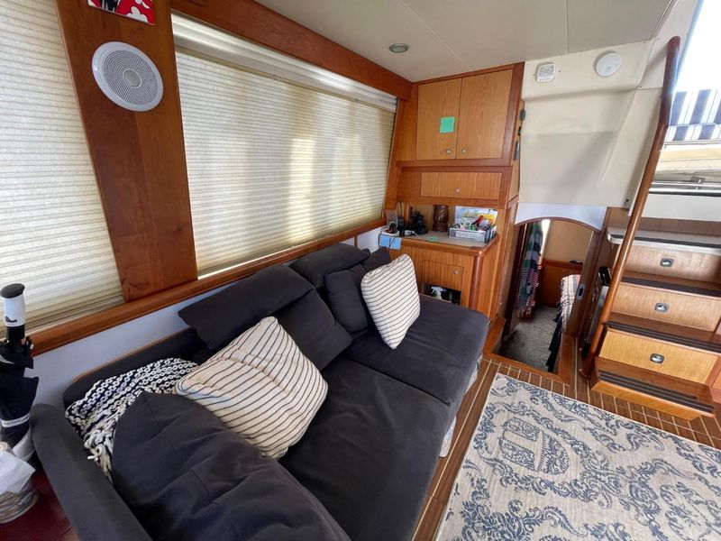 2005 Mainship 430 Aft Cabin 3SR Trawler