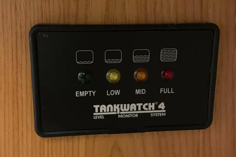 Nowhere Fast Yacht Photos Pics 