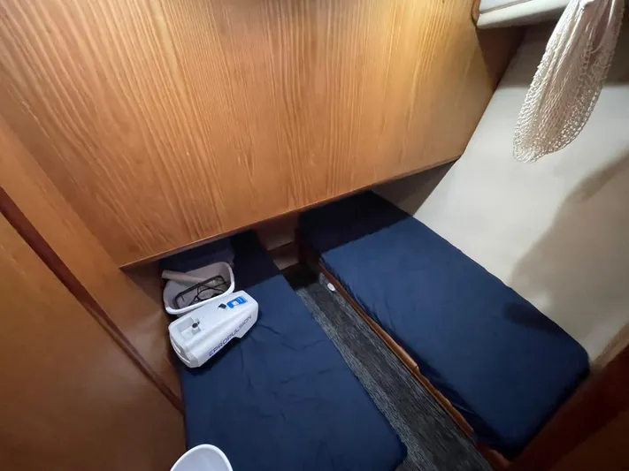 Nowhere Fast Yacht Photos Pics 