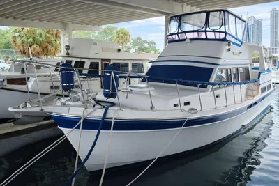 Bestway Cockpit Double Cabin Motor Yacht