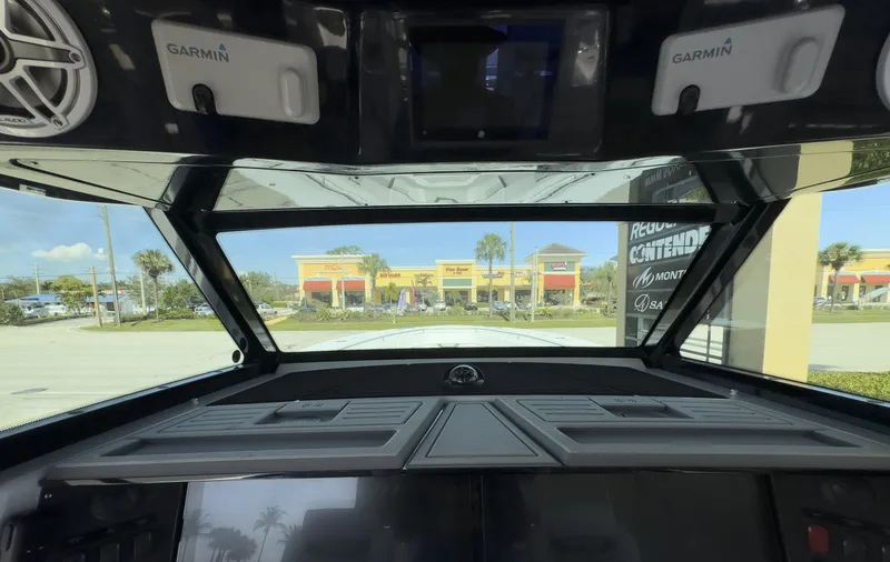 400-102 Yacht Photos Pics 