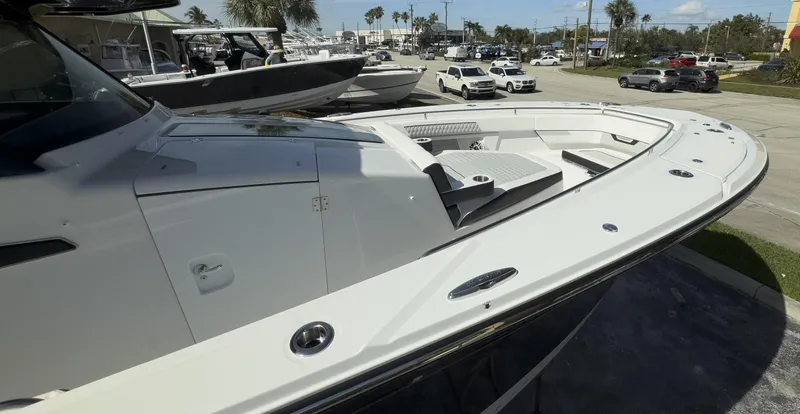 400-102 Yacht Photos Pics 