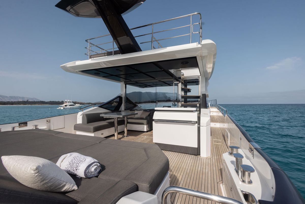 2018 Azimut 71 