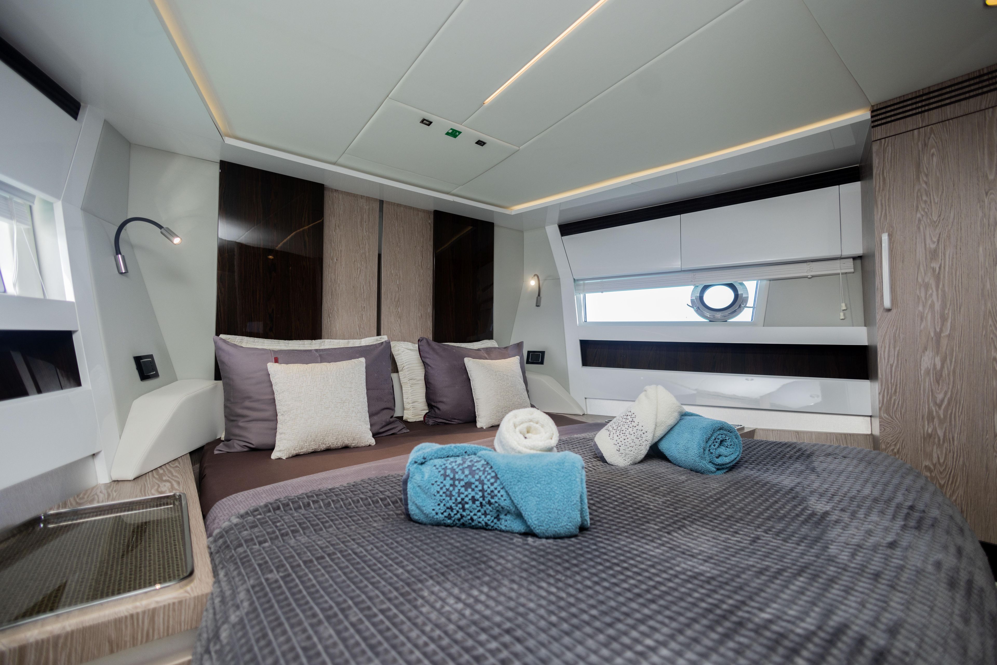 2018 Azimut 71 