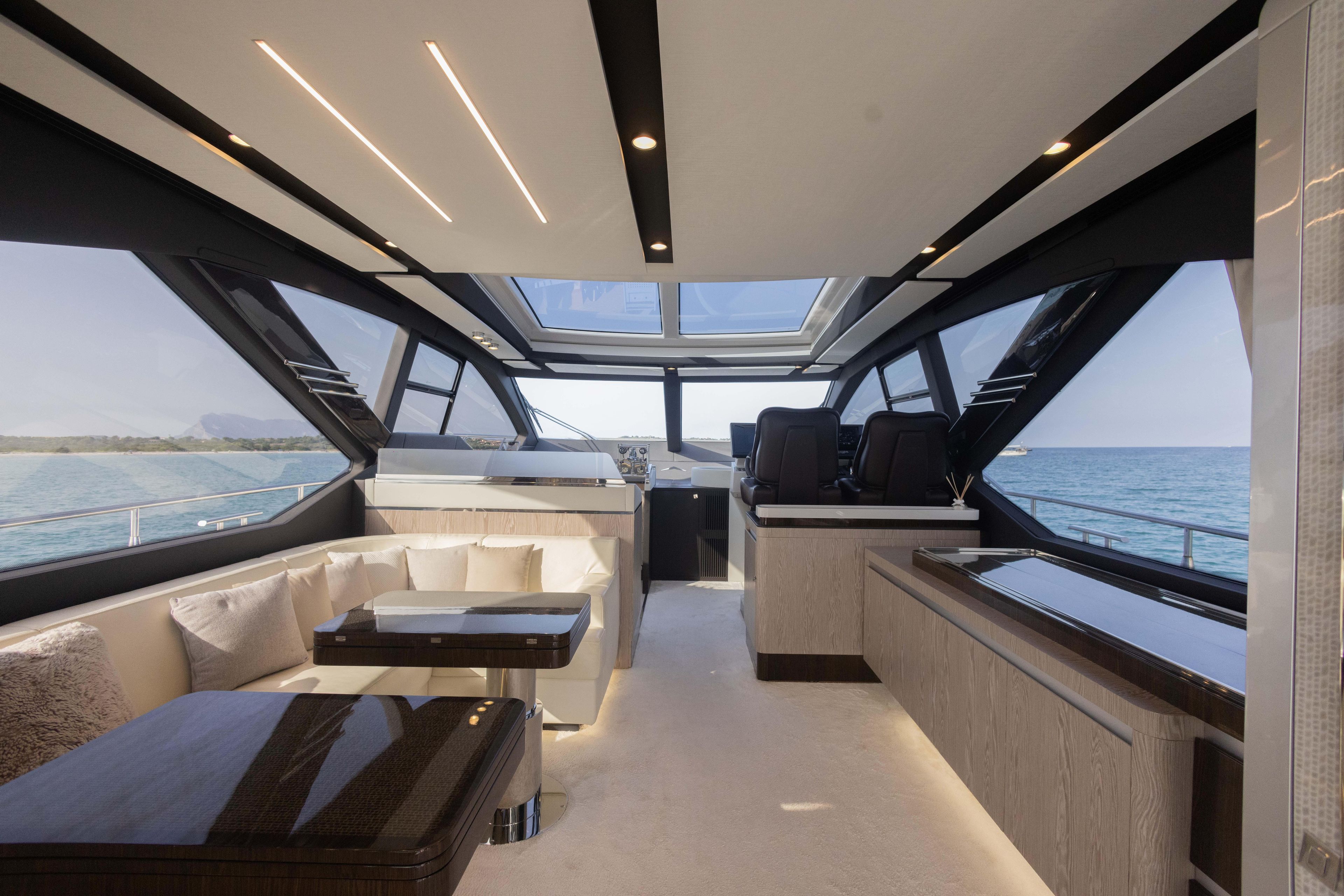 2018 Azimut 71 