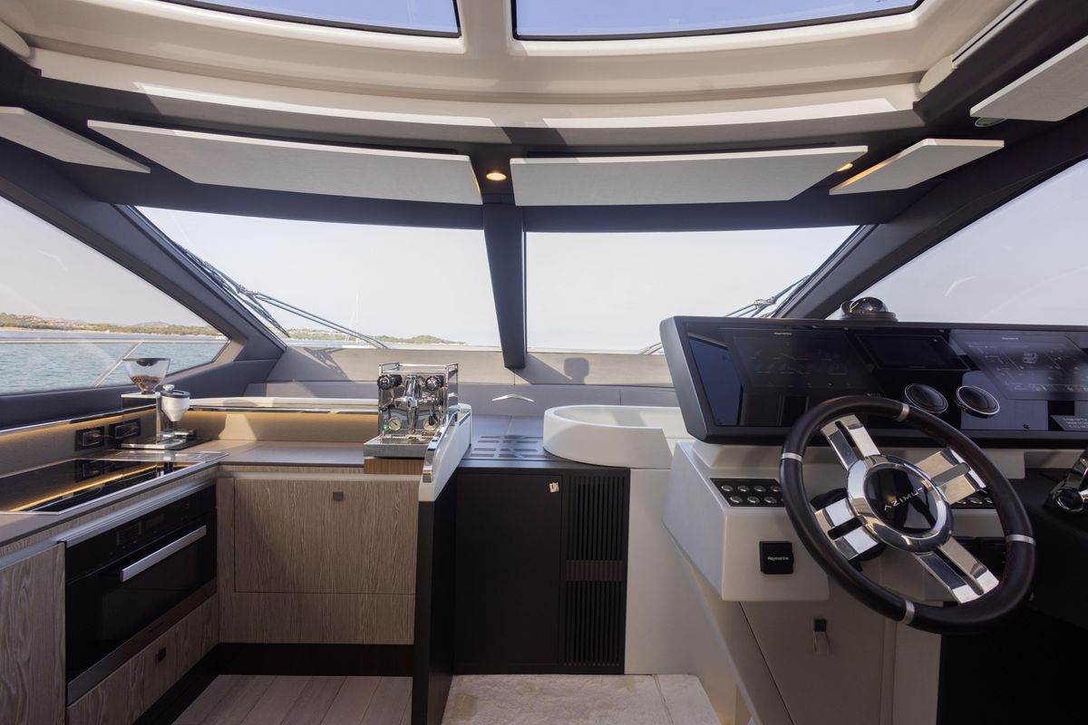 2018 Azimut 71 