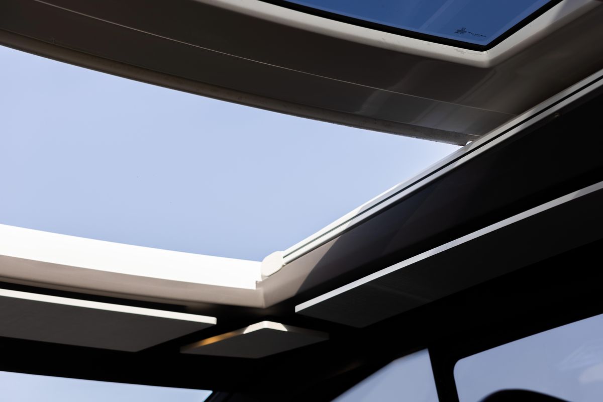 2018 Azimut 71 