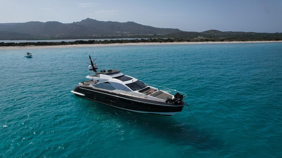 2018 Azimut 71 