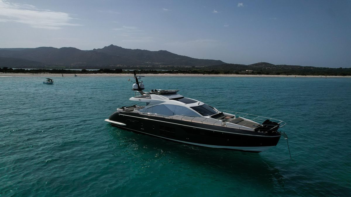 2018 Azimut 71 