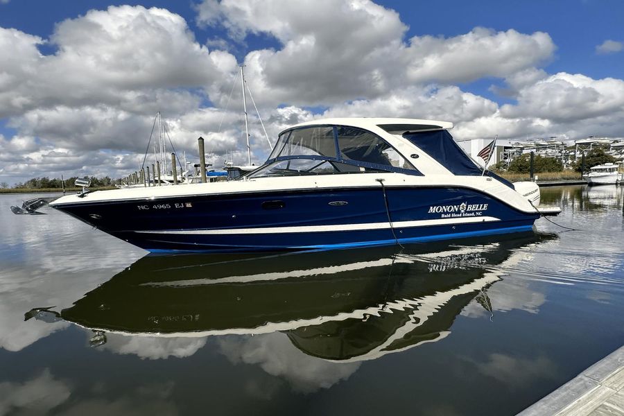 2018 Sea Ray 310 SLX Outboard