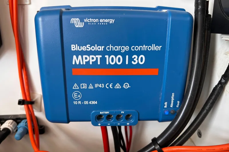 Tamboo Yacht Photos Pics BlueSolar charge controller MPPT 100/30 by Victron Energy, installed with cables.
