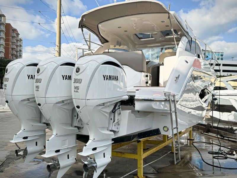 2024 Sessa Marine C36 Outboard