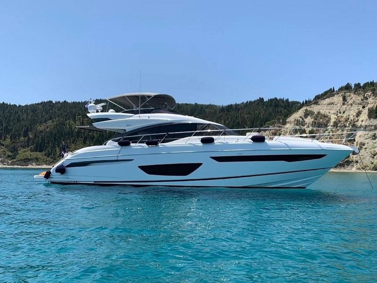 2019 Princess 66 