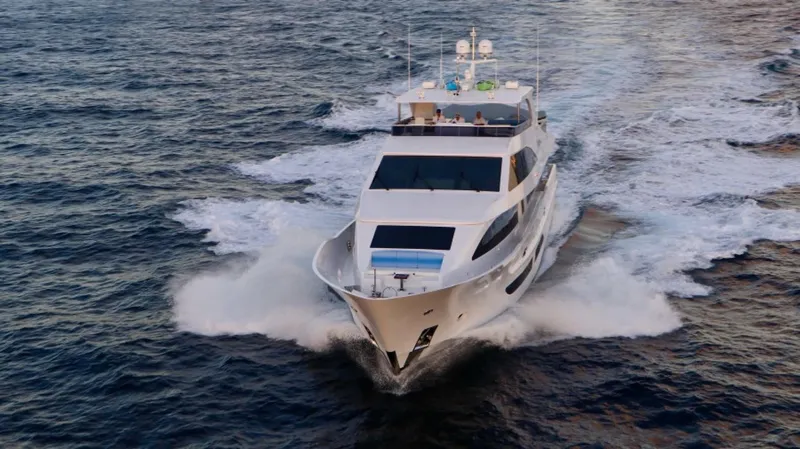 Congvoyage Yacht Photos Pics 