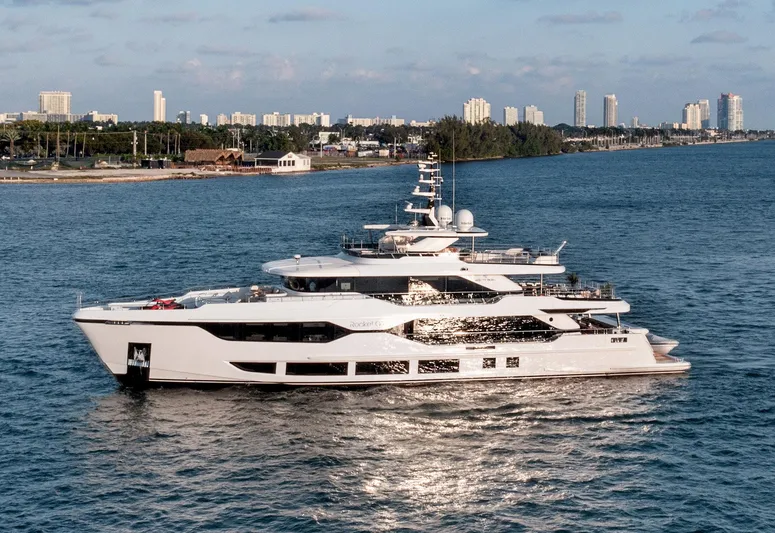 Rocket One Yacht Photos Pics 