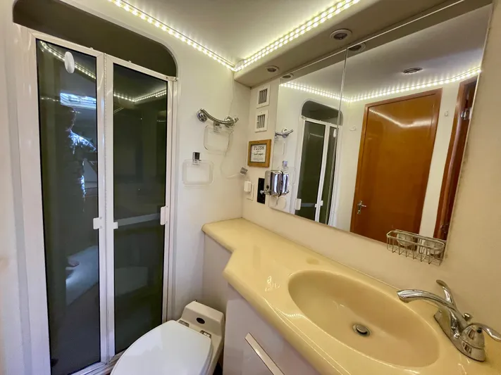 My Way Yacht Photos Pics 