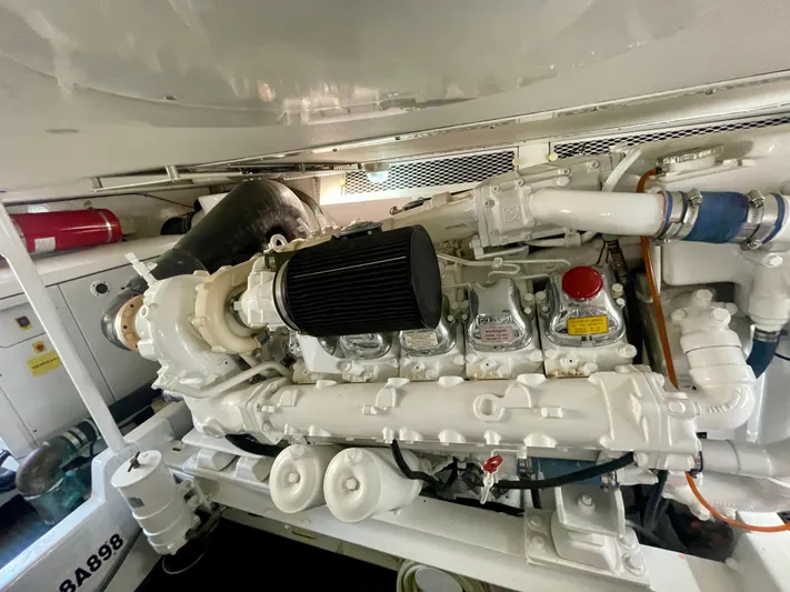 My Way Yacht Photos Pics 