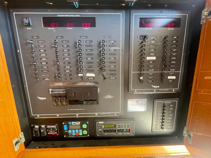 My Way Yacht Photos Pics 