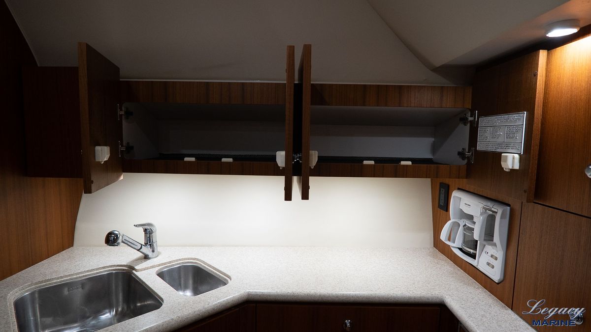 2003 Tiara Yachts 42 