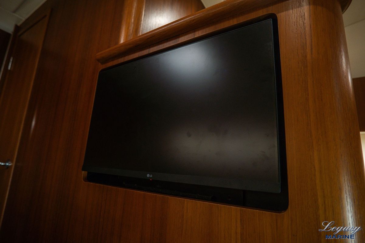 2003 Tiara Yachts 42 