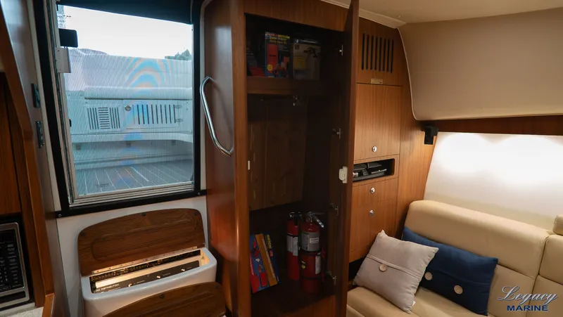 Legacy Yacht Photos Pics 