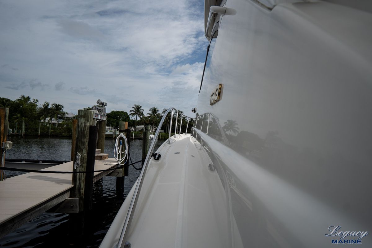 2003 Tiara Yachts 42 